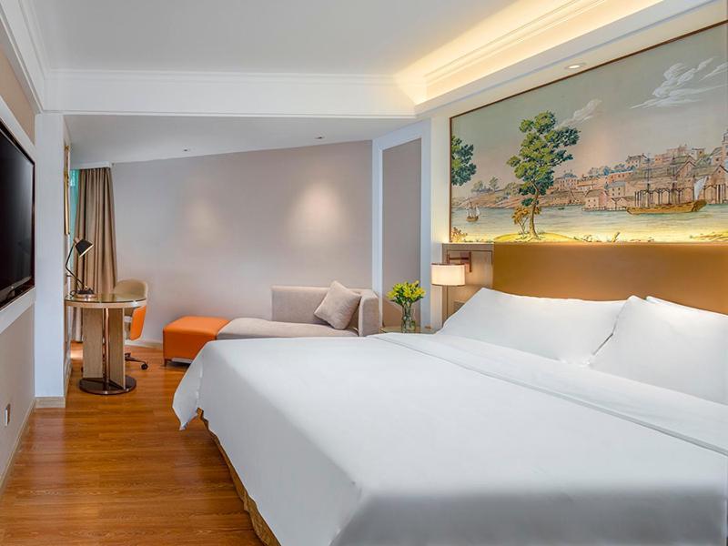 Vienna 3 Best Hotel Shenzhen Airong Road Exteriör bild